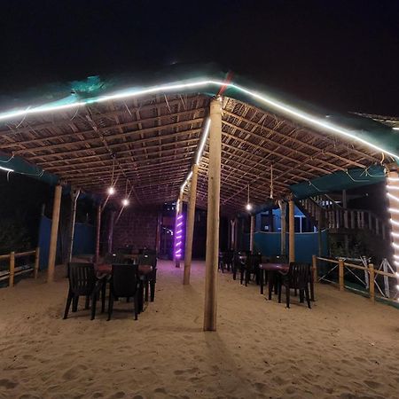 Golden Sky Hotel Gokarna  Ngoại thất bức ảnh