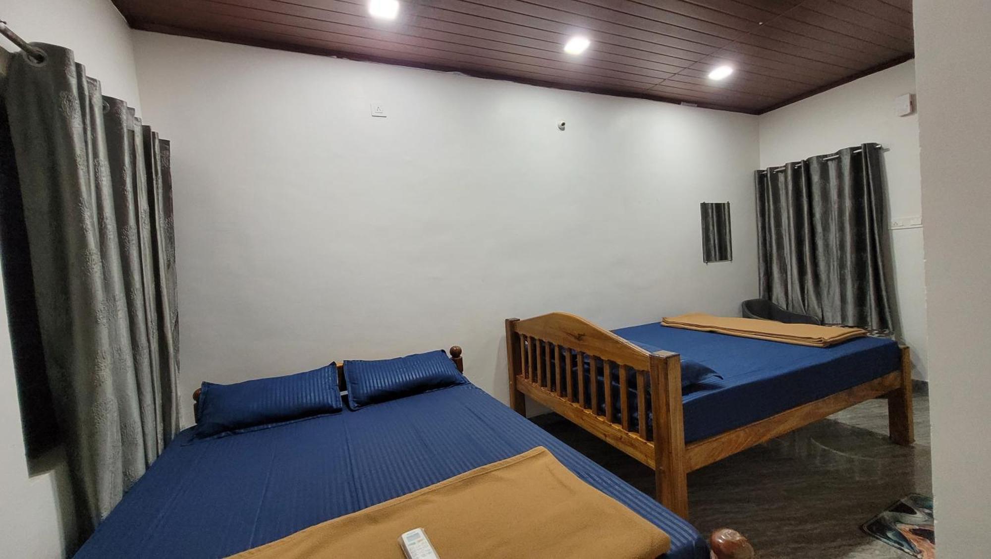 Golden Sky Hotel Gokarna  Ngoại thất bức ảnh